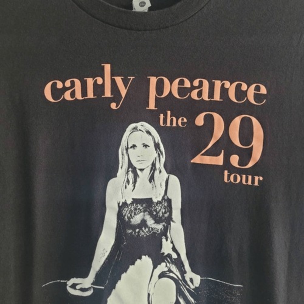 Carly Pearce the 29 tour band tee short sleeved 100% cotton grunge alternative - Picture 3 of 7